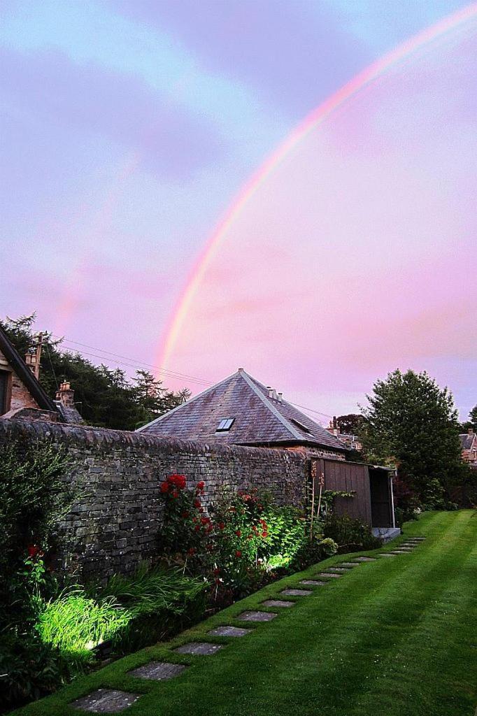 Craigatin House & Courtyard Pitlochry Exterior foto
